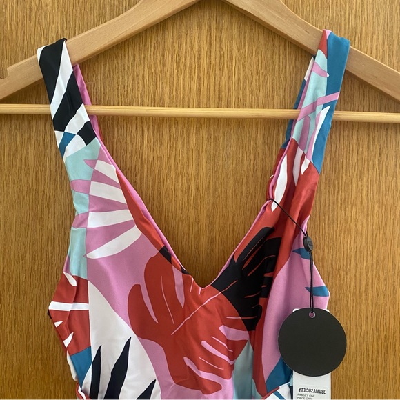 AMUSE SOCIETY • NEW! Ramsey One Piece Swimsuit - Orchid - Size XS - Picture 14 of 16
